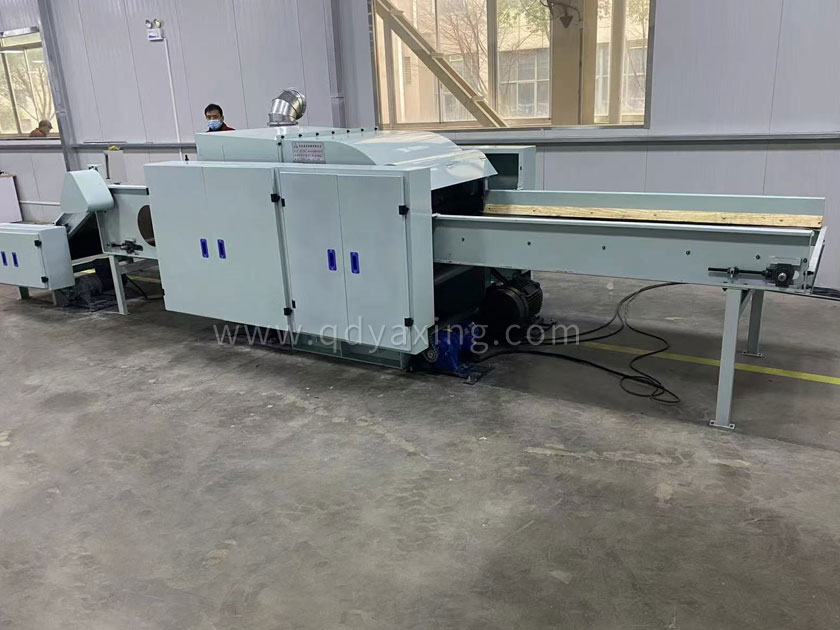 碳纤维再生料开松机